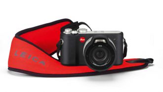 Leica X-U floating-carrying-strap