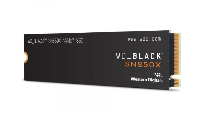 WD B SN850X non heatsink prod Img angled